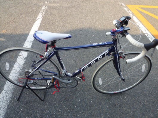 FELTのロードバイクとＧＲＥＡＴ　ＷＡＬＬのＭＴＢが入荷しました。