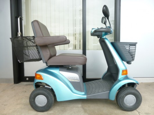 SUZUKI　セニアカー　ET4D　入荷しました！