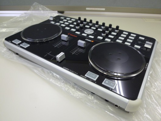 Vestax DJコントローラー VCI-300MK2　入荷しました。