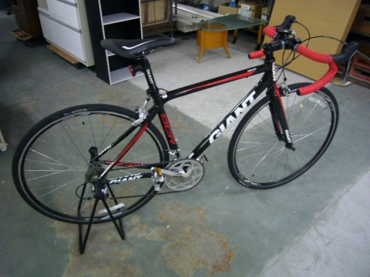 GIANT　SCR1　ロードバイク　2010　入荷しました！