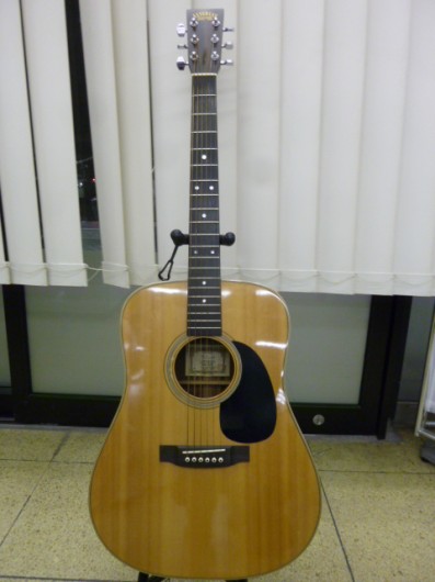 ASTURIAS（アストリアス）のD.Ccurrent　アコースティクギターが入荷しました。