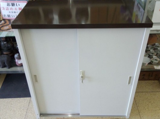程度上々！お得な書庫を入荷しました！
