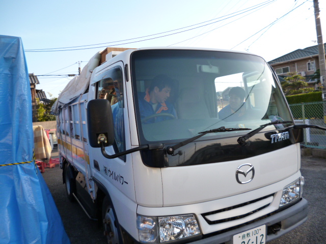 今日も大忙しの道具屋です。