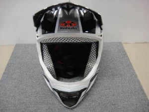 KABUTO　ダウンヒルヘルメット　入荷しました。