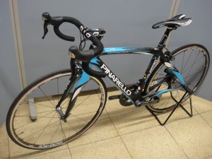 ようこそレースの世界へ「PINARELLO FP QUATTRO」