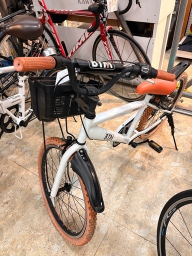 大人気の軽快車や子供用自転車が多数入荷しました！(❁´◡`❁)