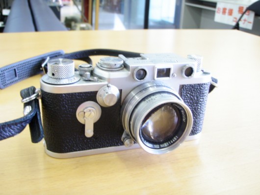 先日買取ったカメラ！！VOL2　Leica（ライカ） シリーズ。